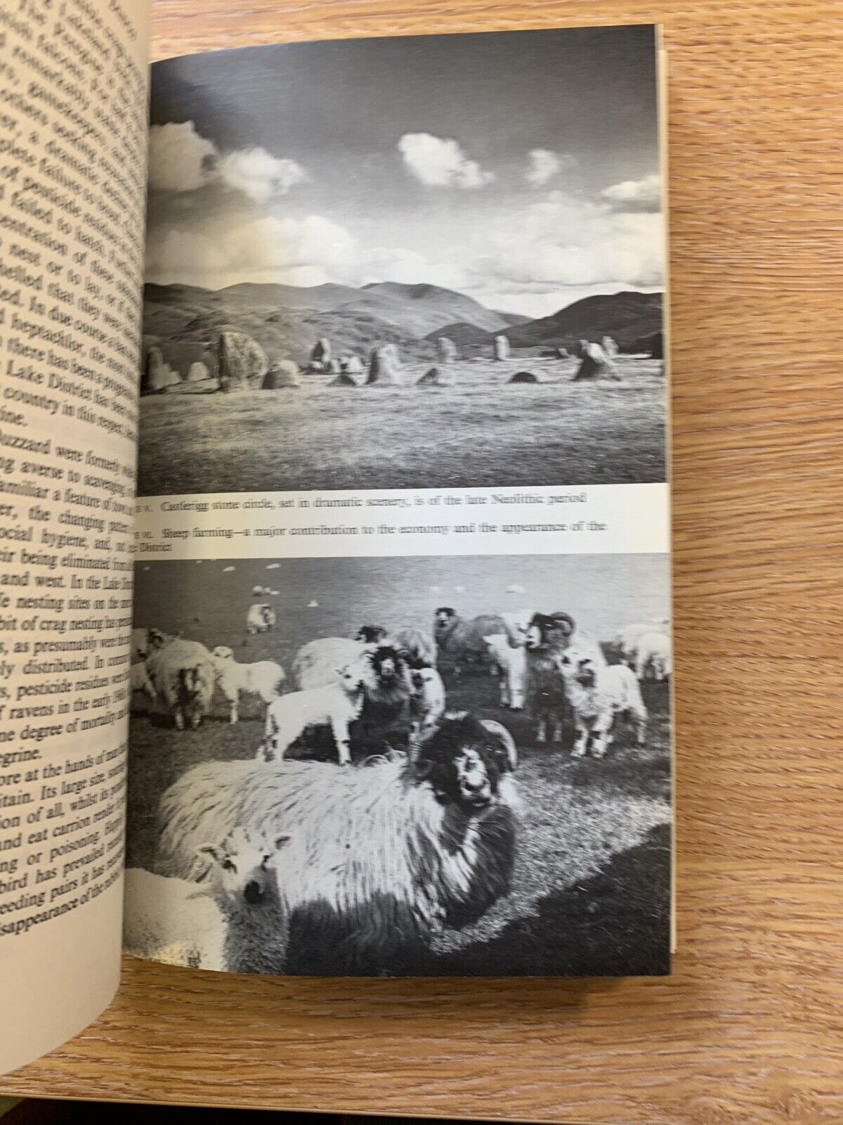 Lake District National Park HMSO 1975 Guide Photos Maps 