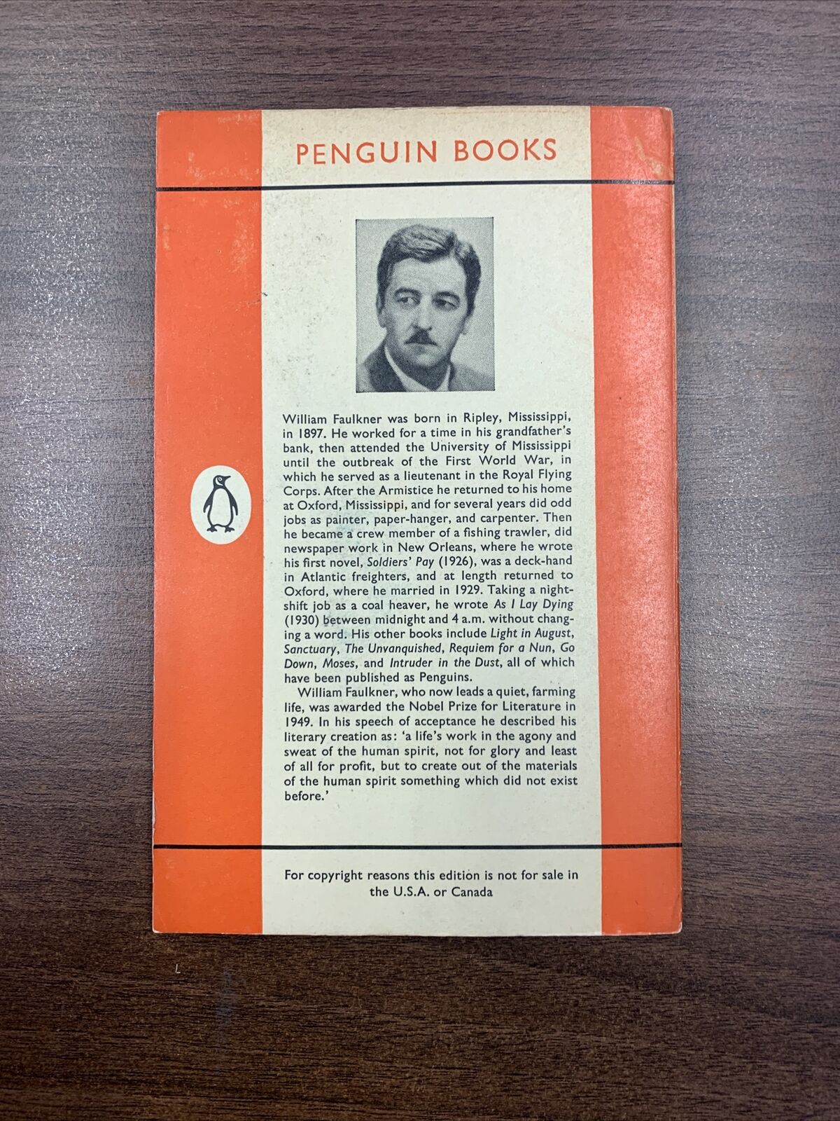 INTRUDER IN THE DUST  - WILLIAM FAULKNER - Penguin Books No 1432 1960 US Racism