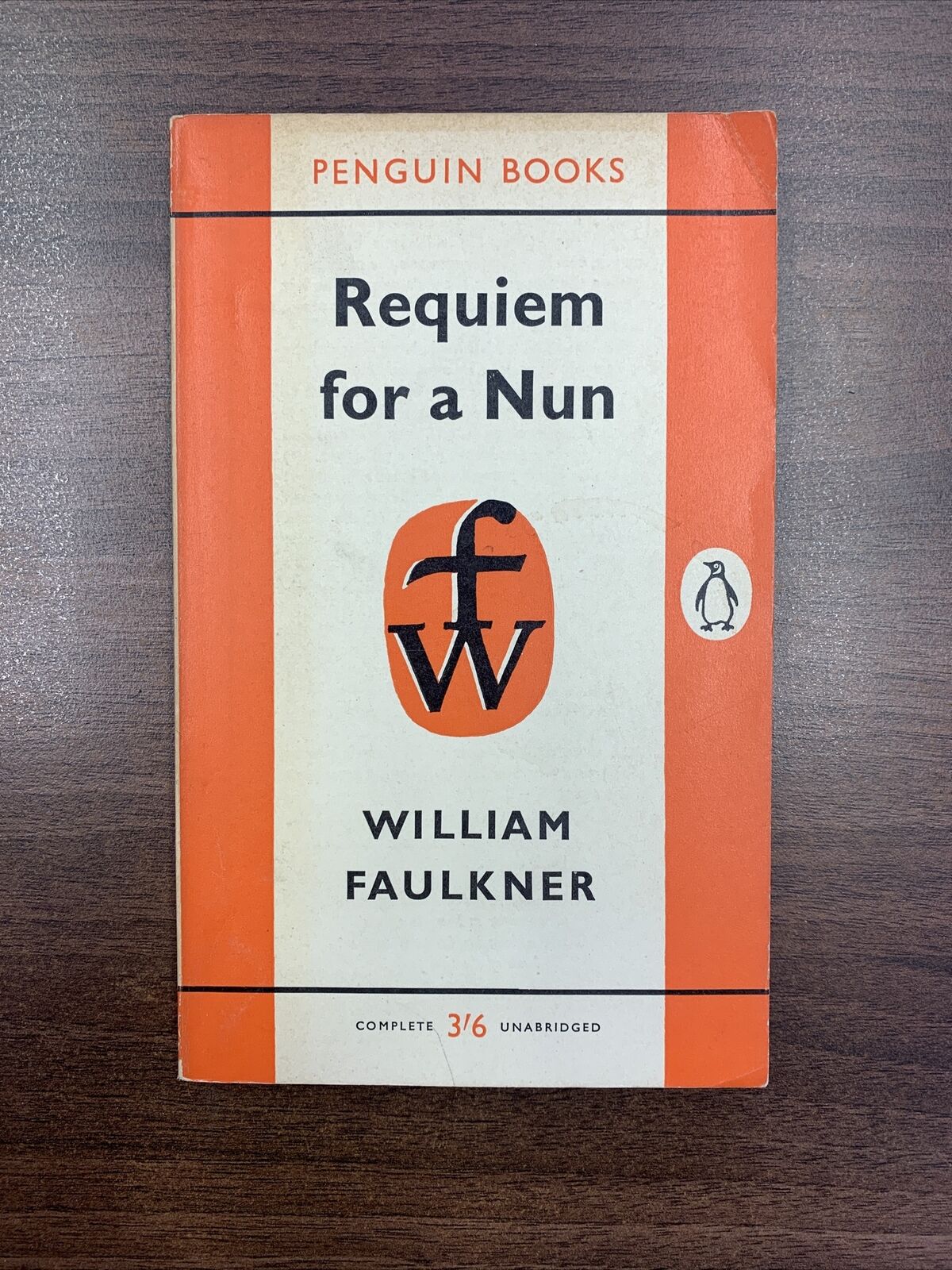 REQUIEM FOR A NUN - WILLIAM FAULKNER - Penguin Books No 1435 1960 Court US