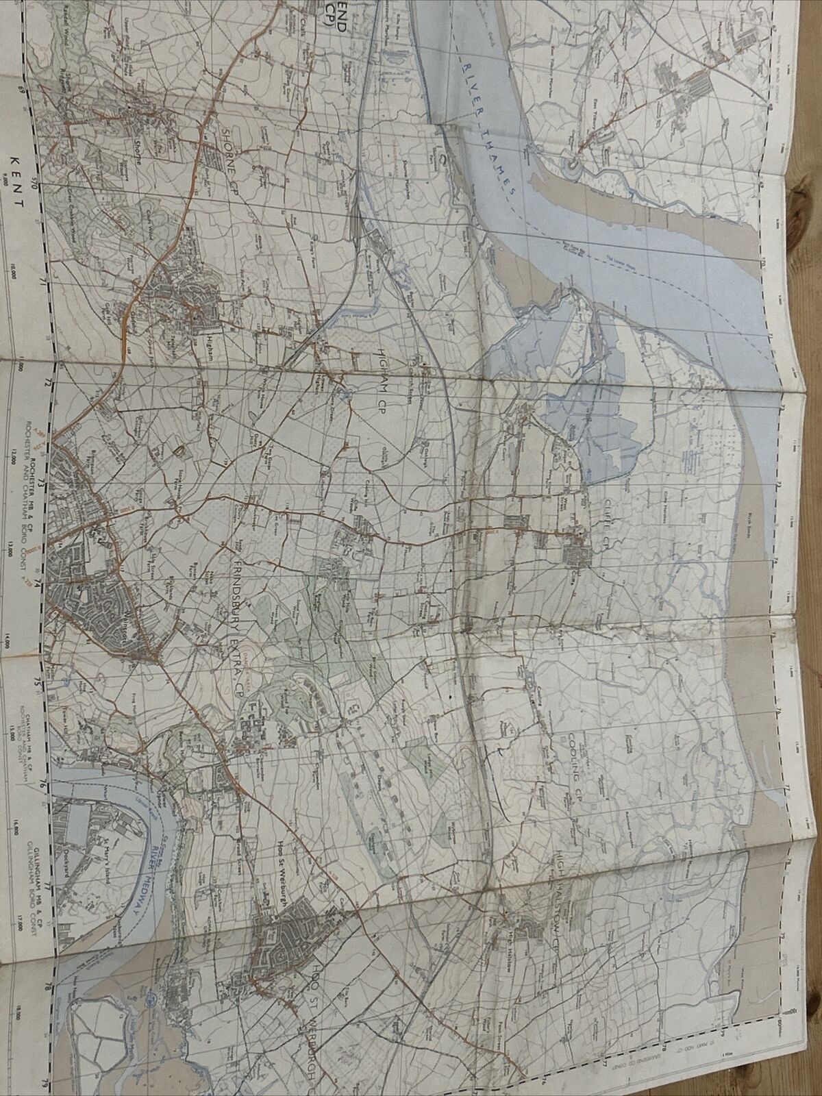 GRAVESEND Tilbury Ordnance Survey Second Series 1:25,000 Map TQ67/77 1974