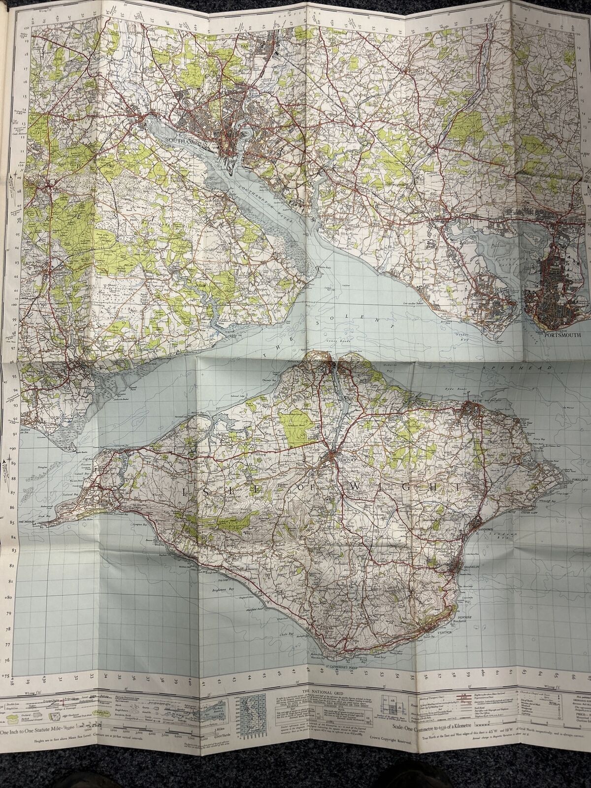 THE SOLENT Ordnance Survey Cloth One Inch Map 1945 Sixth Edition Sheet 180 Wight