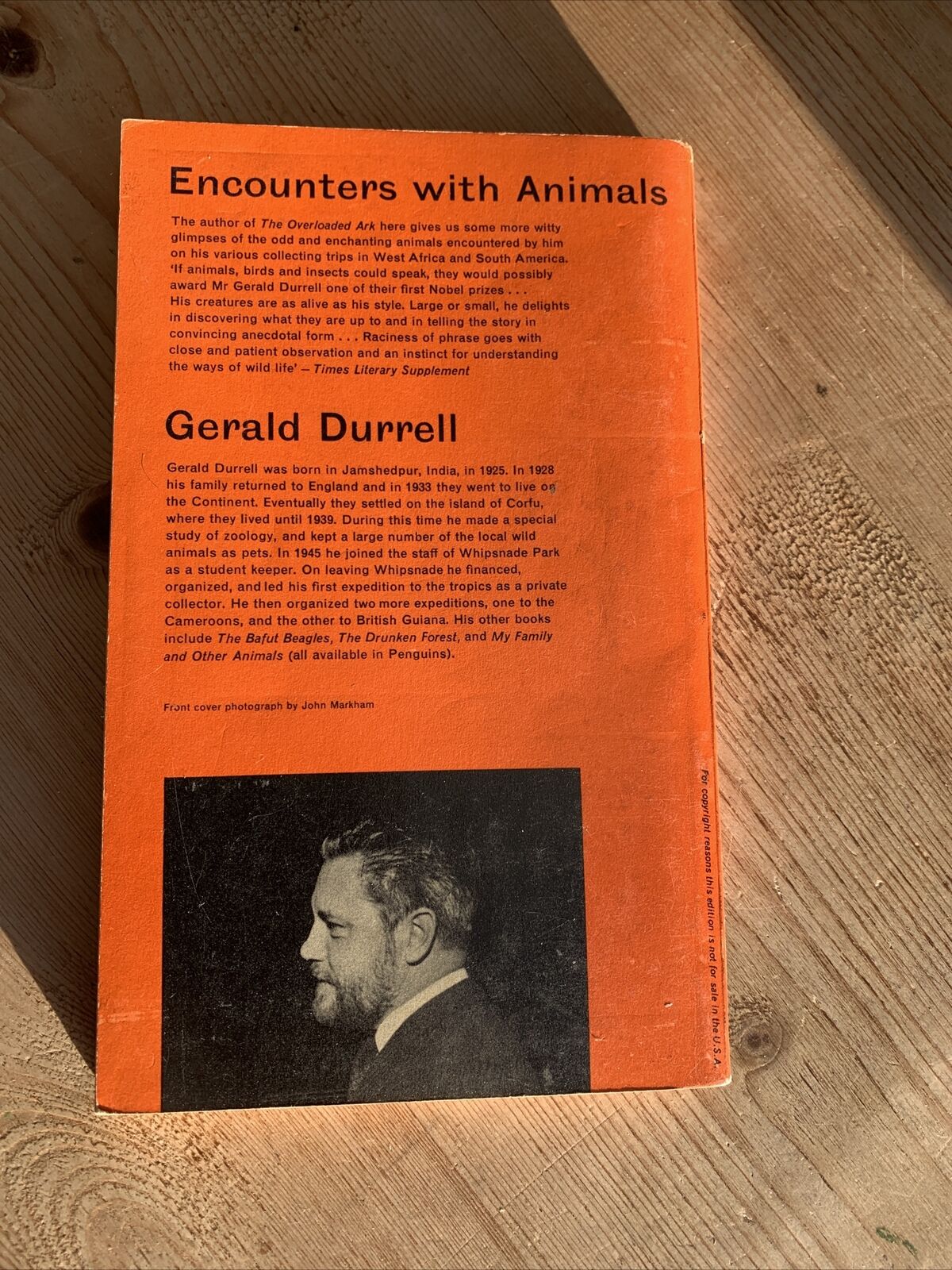 ENCOUNTERS WITH ANIMALS Gerald Durrell Penguin Books Orange 1963 No 1890 ILLUST.