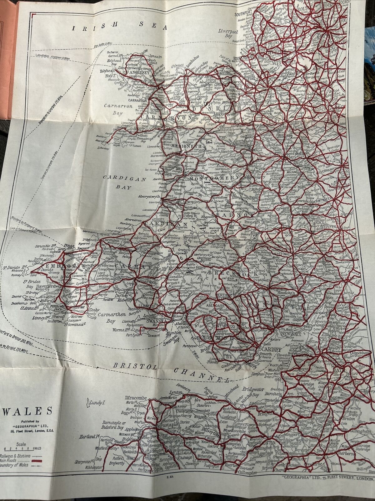 WALES New Road Map GEOGRAPHIA Cloth Pembroke Anglesey