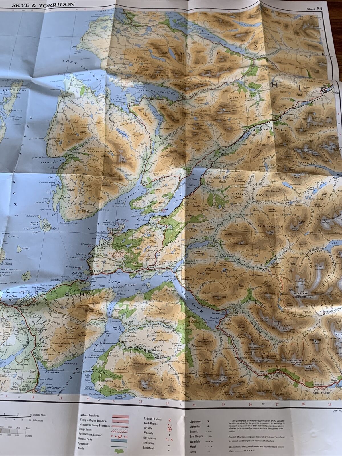 SYKE & TORRIDON - Bartholomews National Map Series No 54 - 1977 Portree Sleat