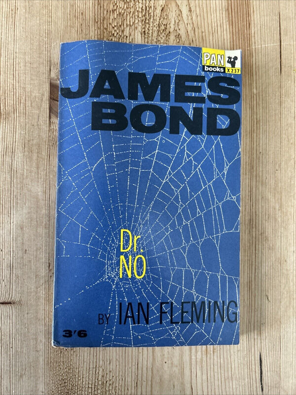 DR NO James Bond By Ian Fleming Pan Books 1965 No X237 007