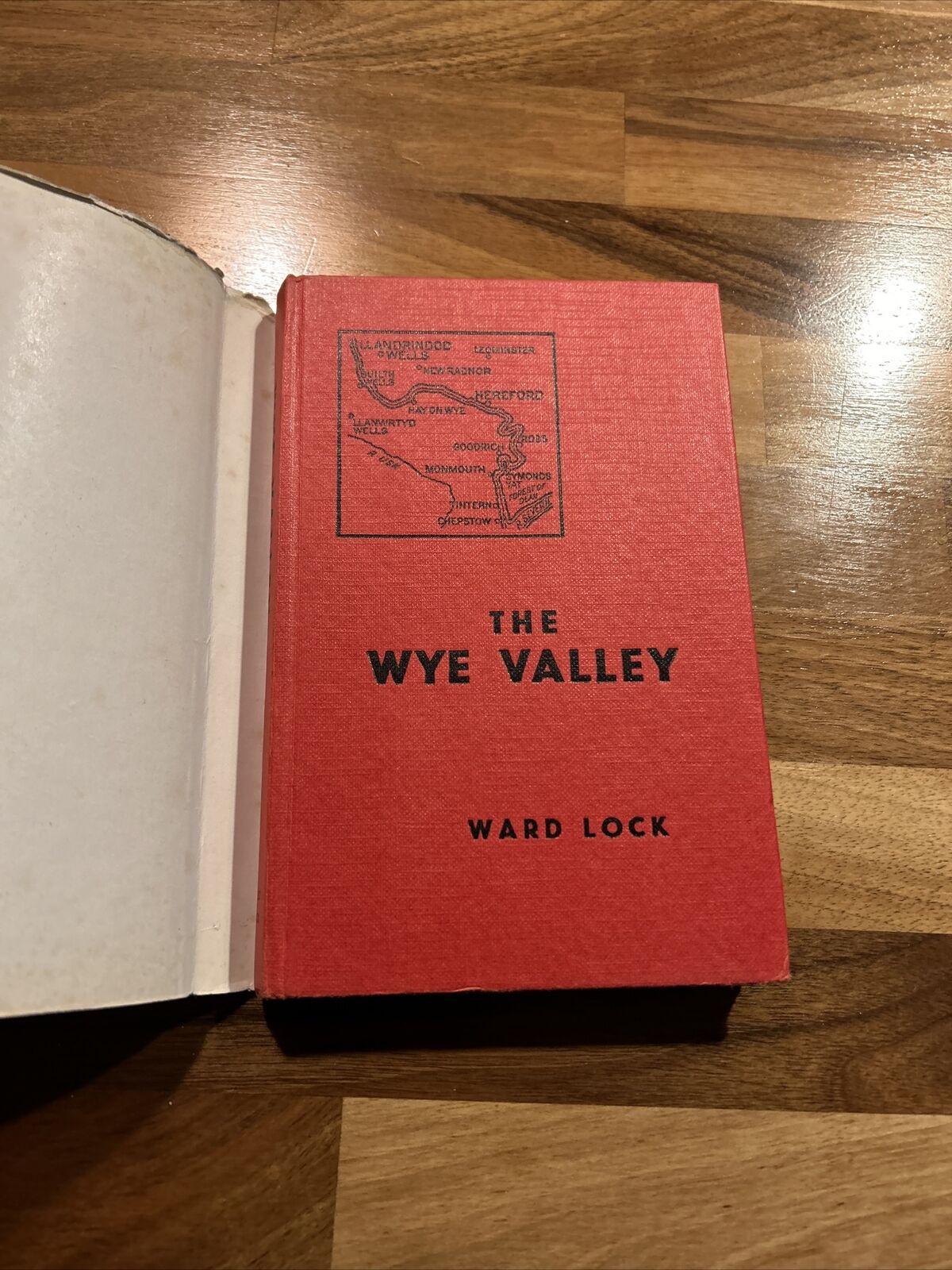 THE WYE VALLEY - Ward Locks Red Guide Hardback Dust Jacket Maps 1968 Monmouth