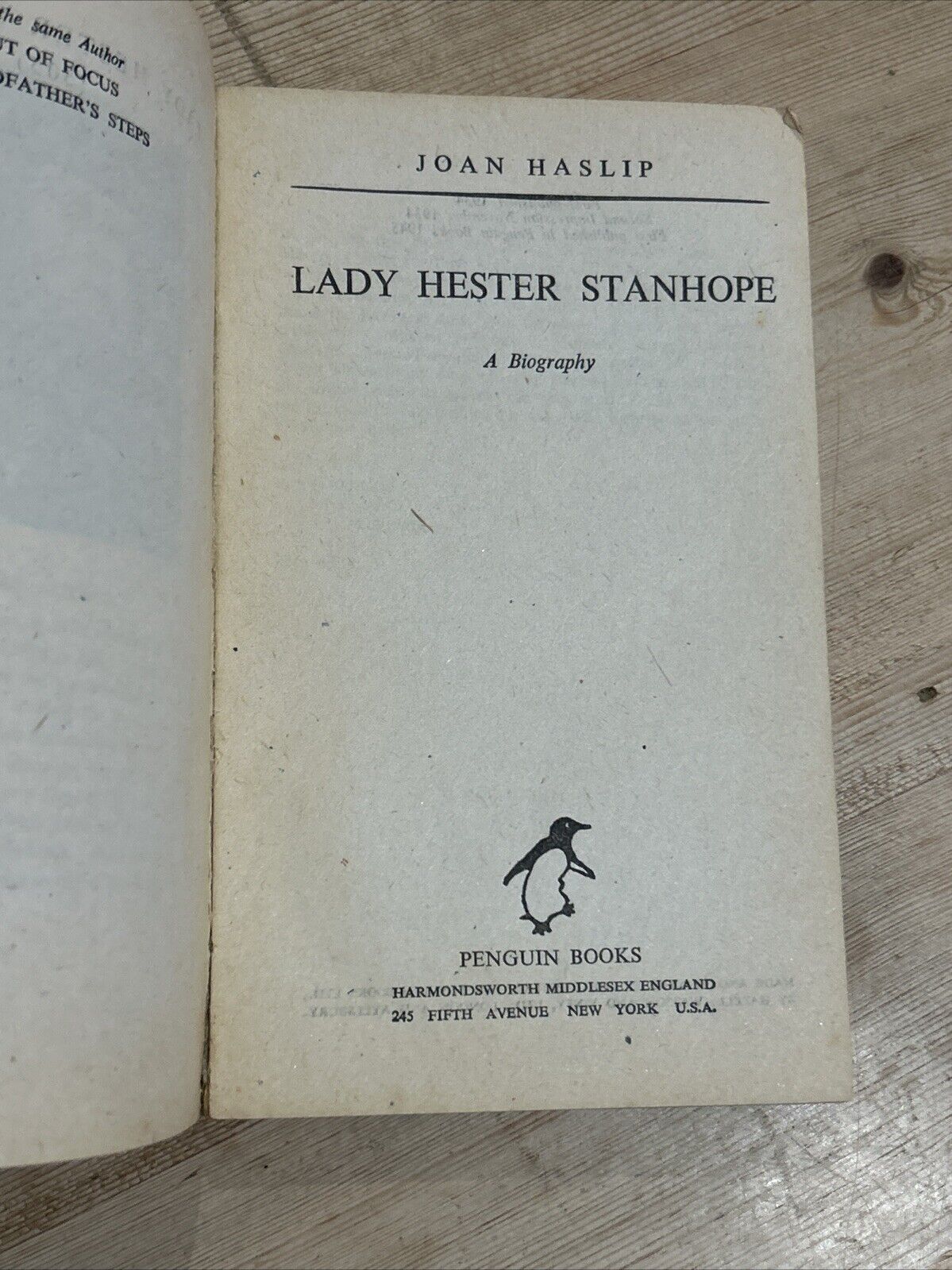 LADY HESTER STANHOPE Joan Haslip Penguin Books 1945 No 505 SERVICES EDITION