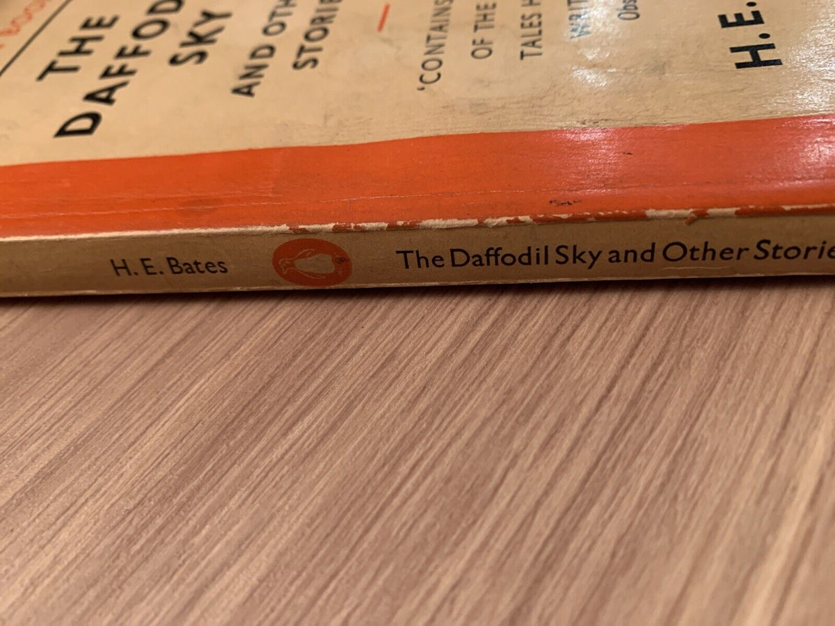 The Daffodil Sky and Other Stories - Bates, H. E. 1959 Penguin Paperback