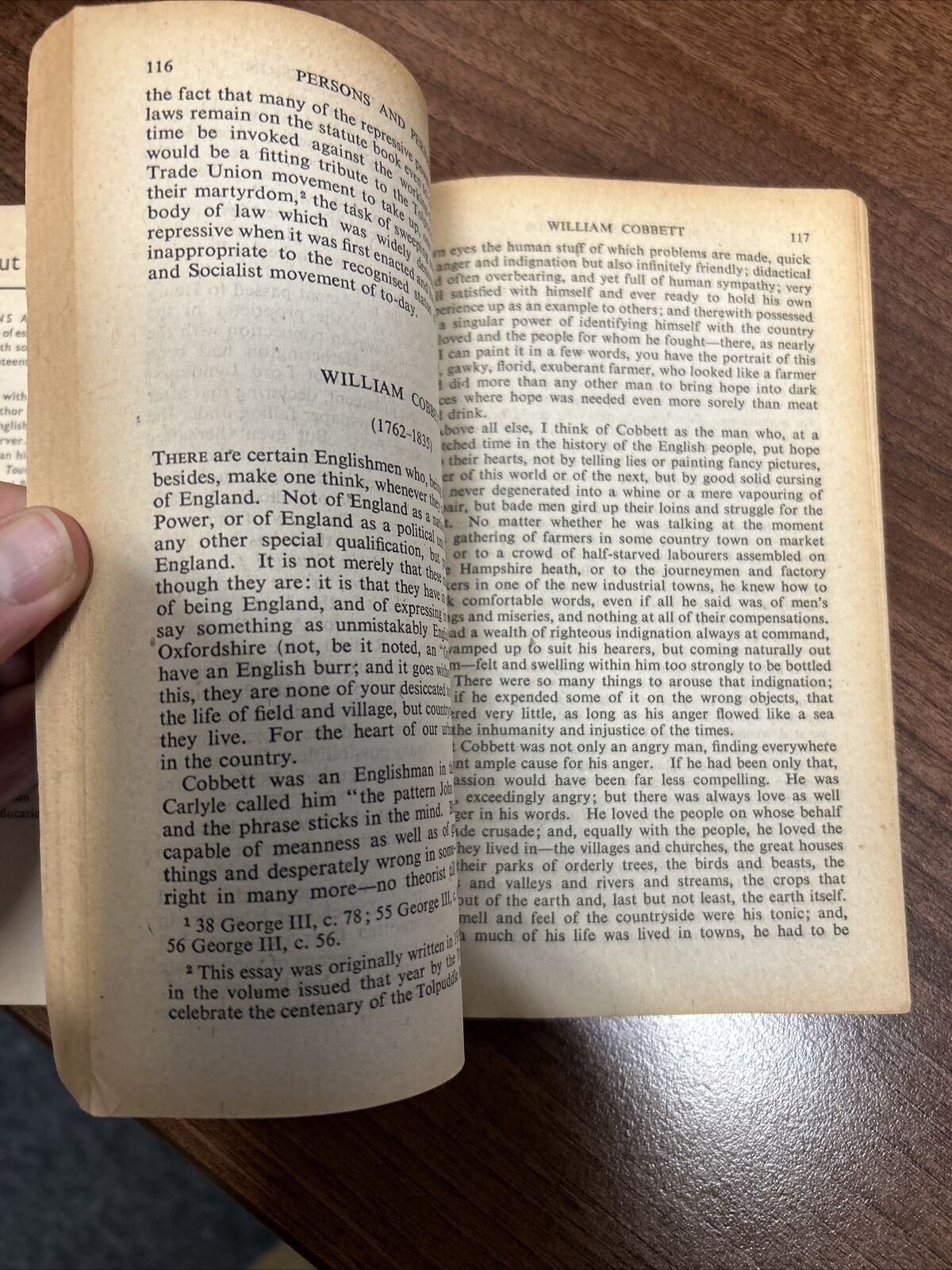 PERSONS AND PERIODS By G D H Cole - Pelican Books 1945 No A146 First Edition