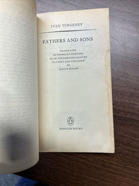 FATHERS AND SONS By Turgenev - Penguin Modern Classics 1983 Russia