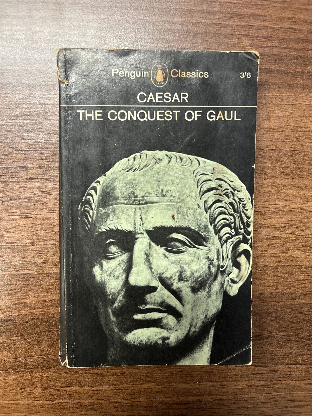 THE CONQUEST OF GAUL Caesar  - Penguin Classics 1965 L21