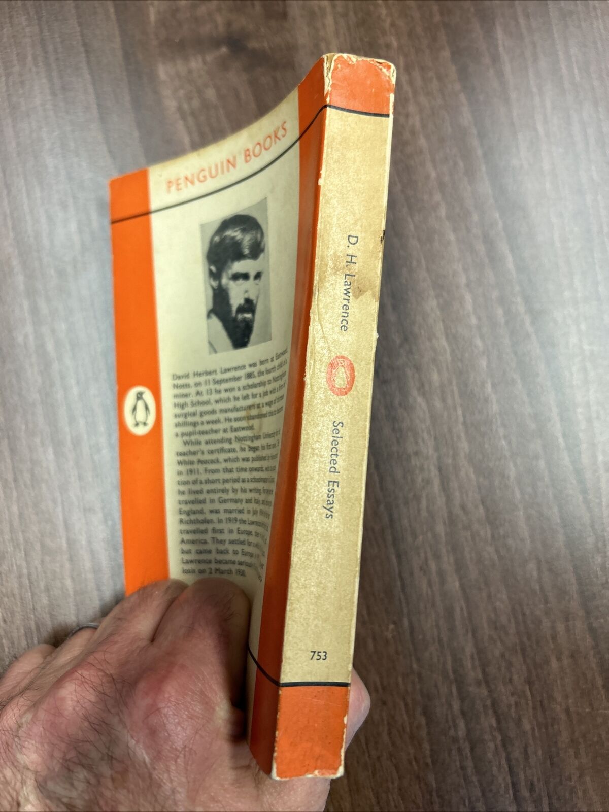 SELECTED ESSAYS - D H Lawrence - Penguin Books No 753 1960