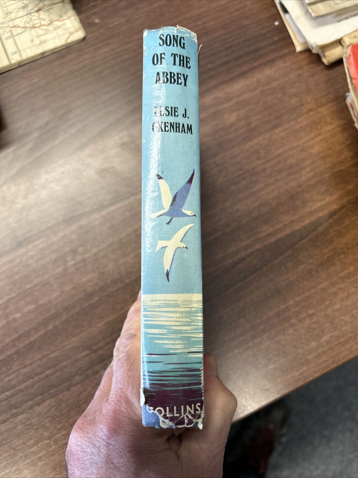 THE SONG AT THE ABBEY Elsie B Oxenham Collins 1957 Hardback Jacket Schoolgirls