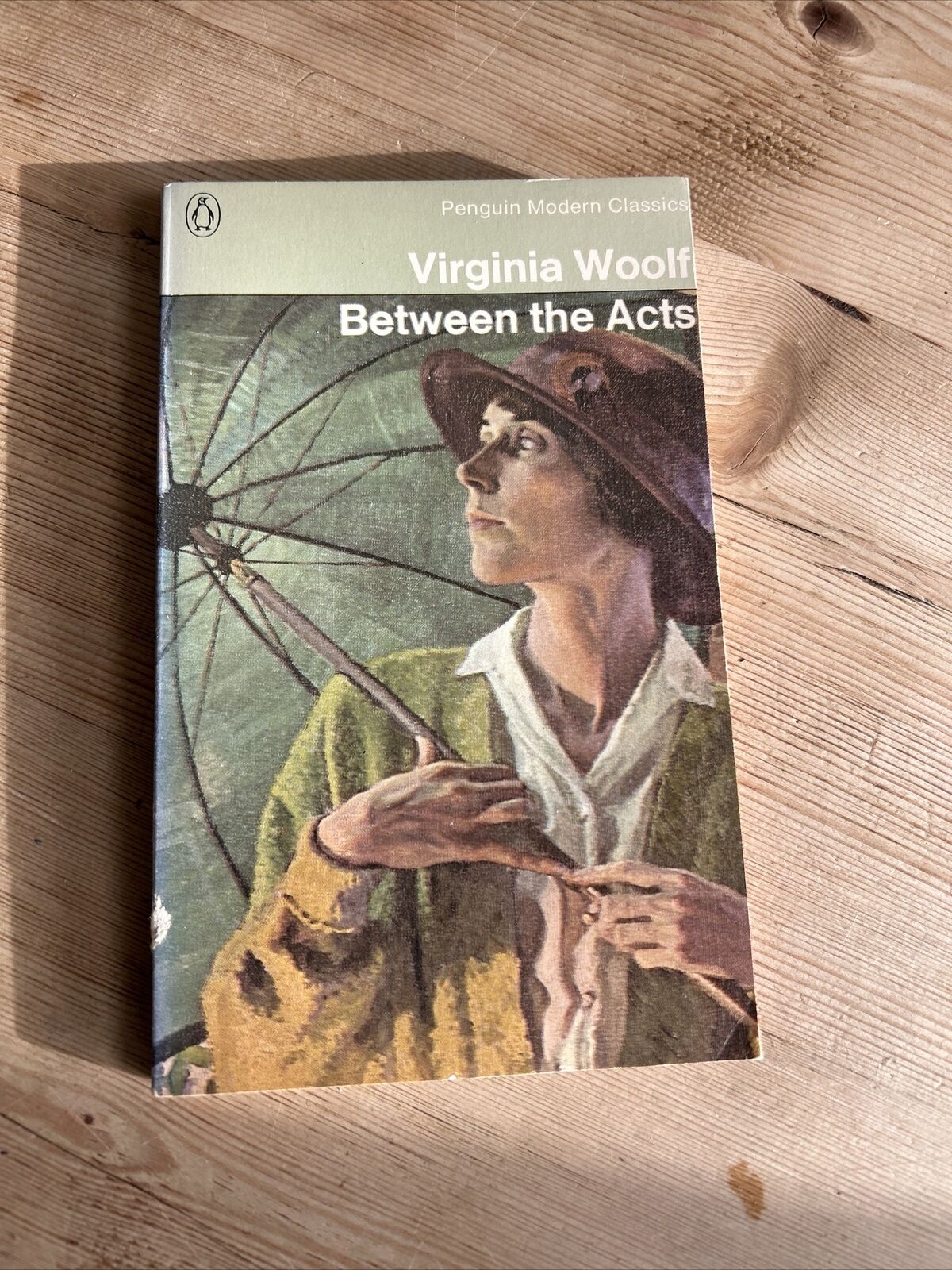 BETWEEN THE ACTS Virginia Woolf Penguin Modern Classics 1972