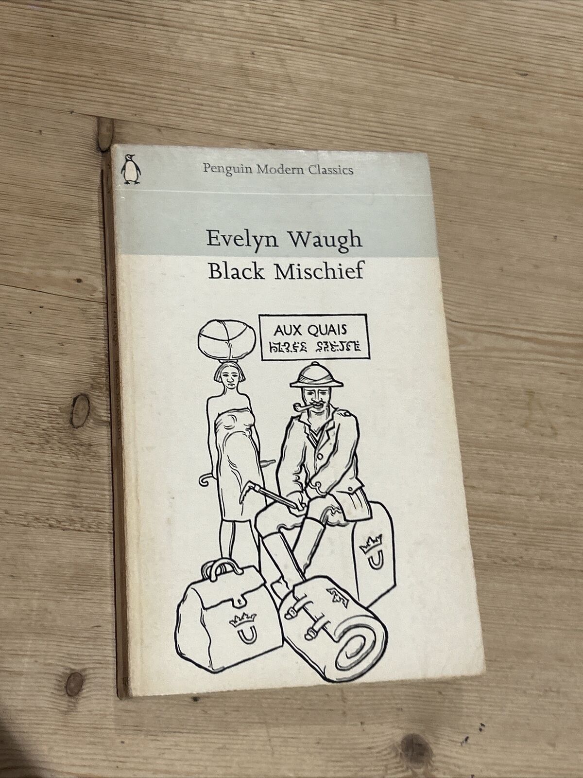 BLACK MISCHIEF - Evelyn Waugh - Penguin Modern Classics No179 1968 Azania Africa