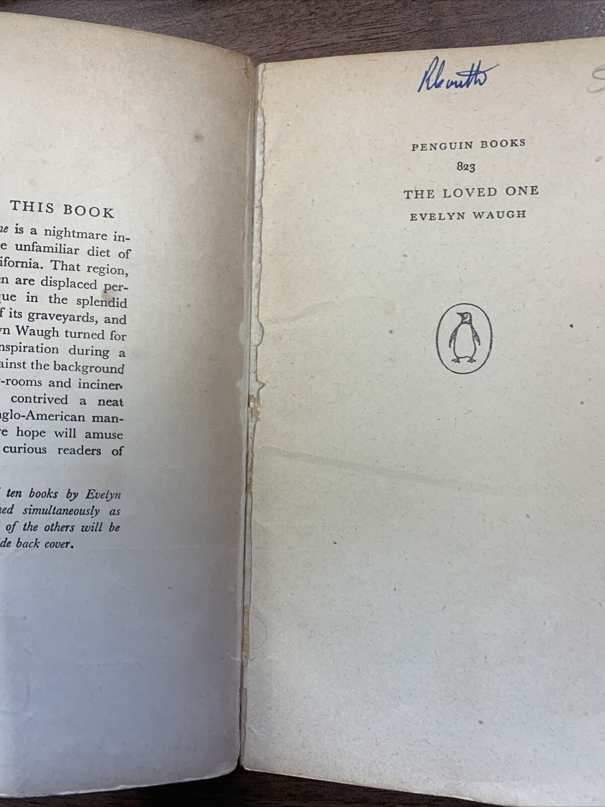 THE LOVED ONE - EVELYN WAUGH - Penguin Books No 823 1951 Southern California