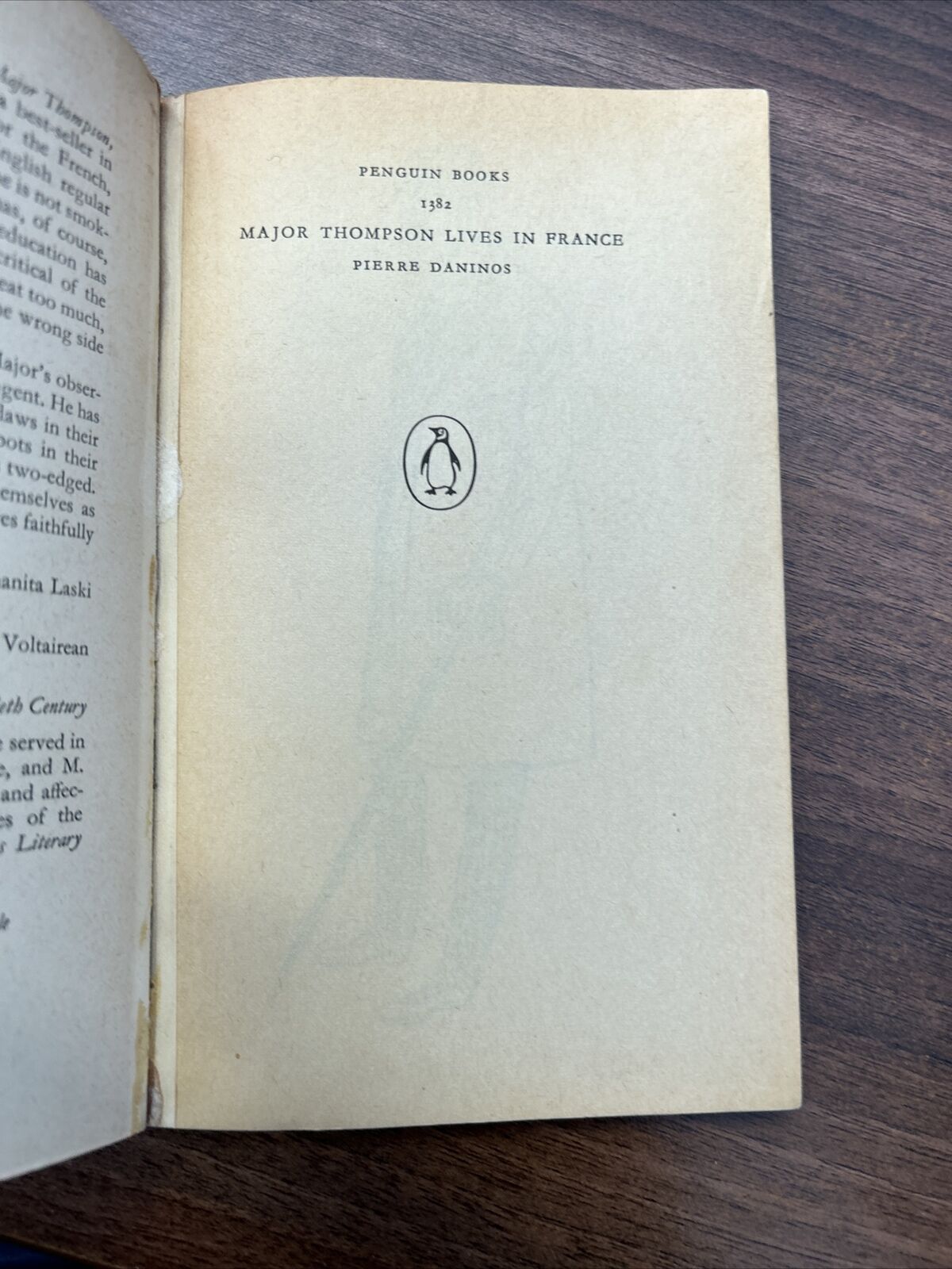 MAJOR THOMPSON LIVES IN FRANCE Pierre Daninos ; Penguin 1959 No 1382 Humour