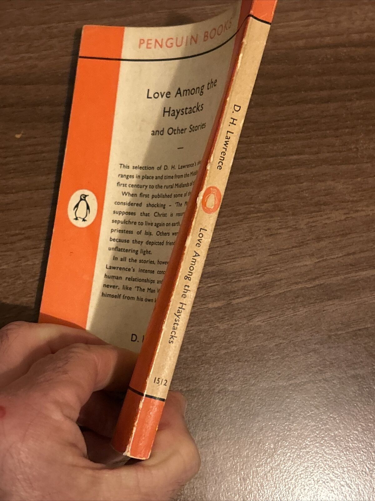 LOVE AMONG THE HAYSTACKS - D H LAWRENCE - Penguin Paperback 1962 No 1512