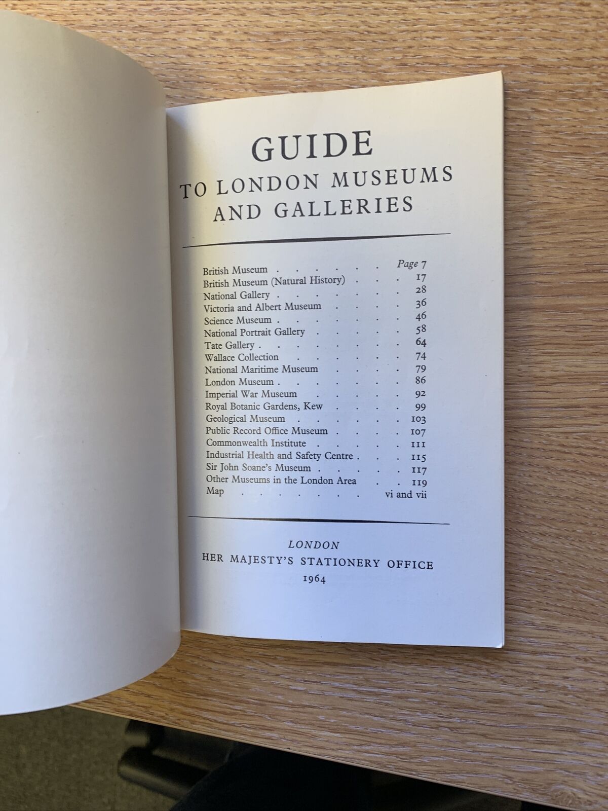 Guide To London Museums And Galleries HMSO 1964 Photos Maps Drawings 