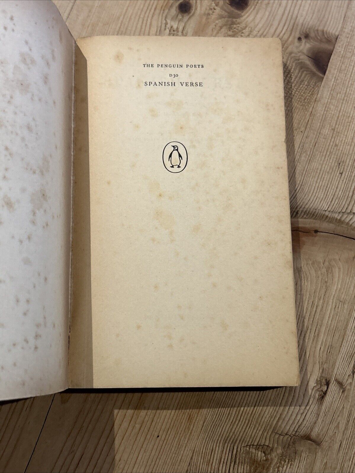 The PENGUIN BOOK OF SPANISH VERSE 1956 No D39 Penguin Books