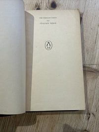 The PENGUIN BOOK OF ITALIAN VERSE 1958 No D37 Penguin Books De Medici