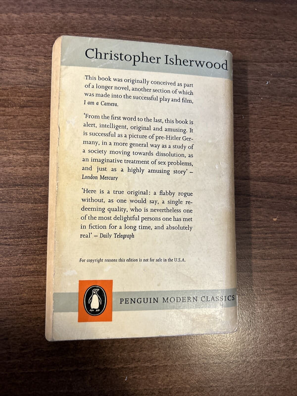 MR NORRIS CHANGES TRAINS By  Christopher Isherwood 1961 Penguin Modern Classics