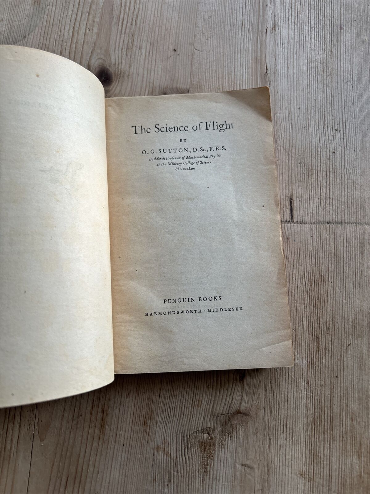 THE SCIENCE OF FLIGHT By O G Sutton Pelican Book 1949 No A209 First Edition