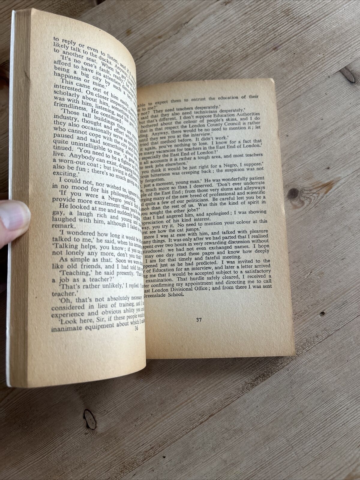 TO SIR, WITH LOVE E R Braithwaite 1967 Four Square Paperback Sidney Poitier Film