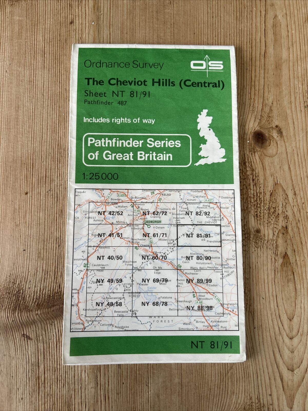 THE CHEVIOT HILLS Central Pathfinder 487 Ordnance Survey NT81/91 1:25,000 1986