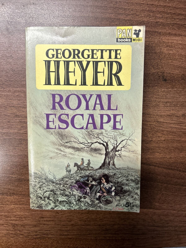 ROYAL ESCAPE Georgette Hayer Pan Paperback 1965 Good Condition Cromwell