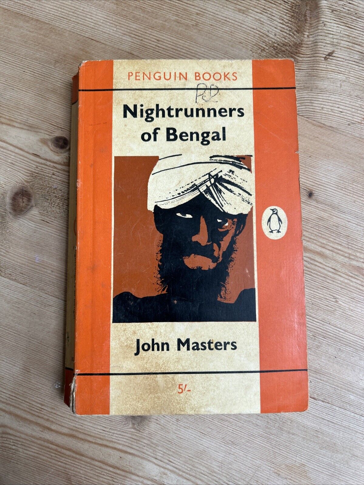 NIGHTRUNNERS OF BENGAL John Masters Penguin Book 1962 No 1076