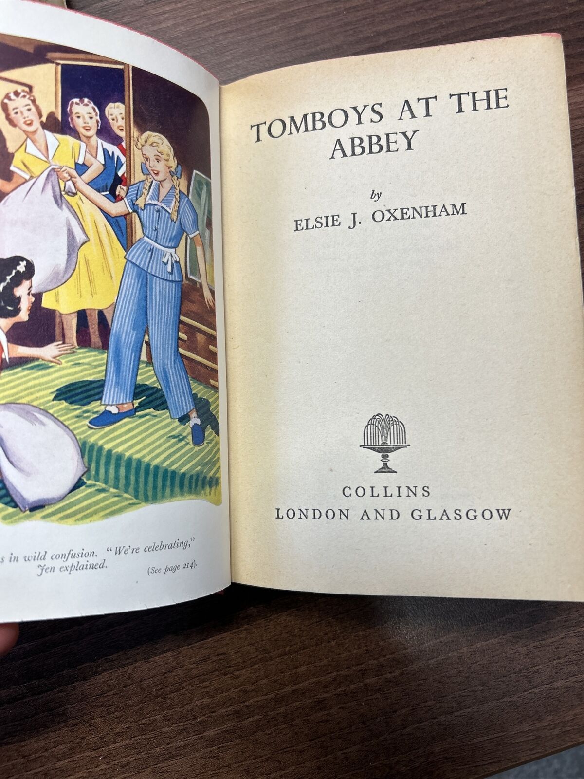 TOMBOYS AT THE ABBEY Elsie B Oxenham Collins 1959 Hardback Jacket Schoolgirls