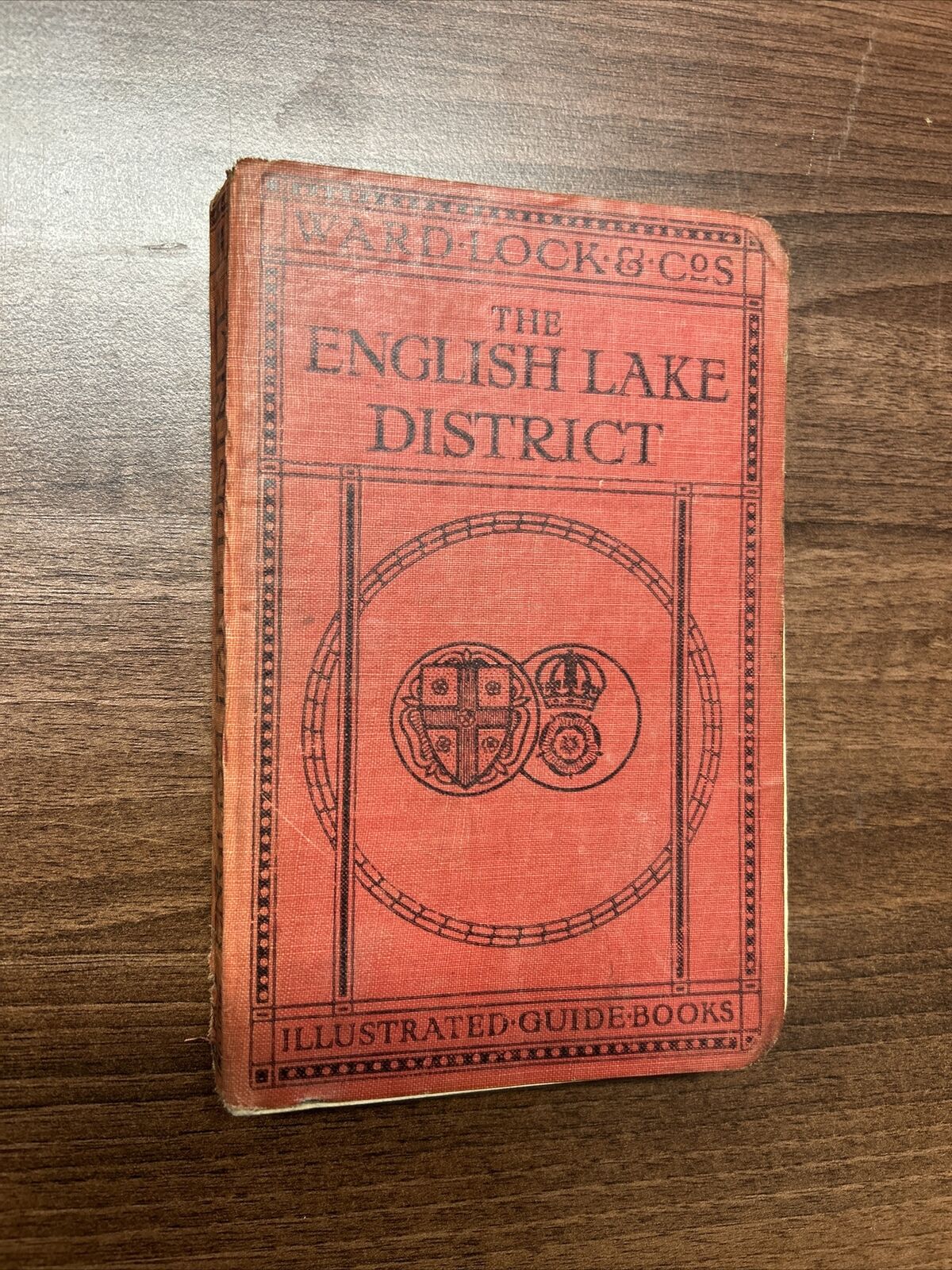 The ENGLISH LAKE DISTRICT - Ward Lock Guide Book 1920s ? Maps Plans