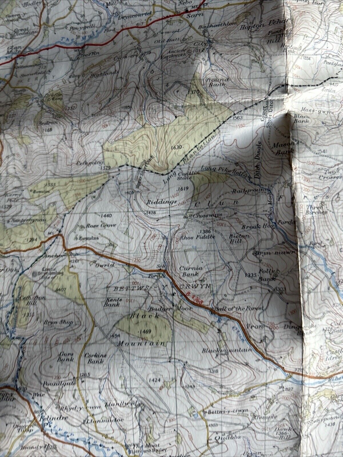 MONGOMERY & LLAN. WELLS Ordnance Survey CLOTH Map 1952 Sheet 128 Seventh Series