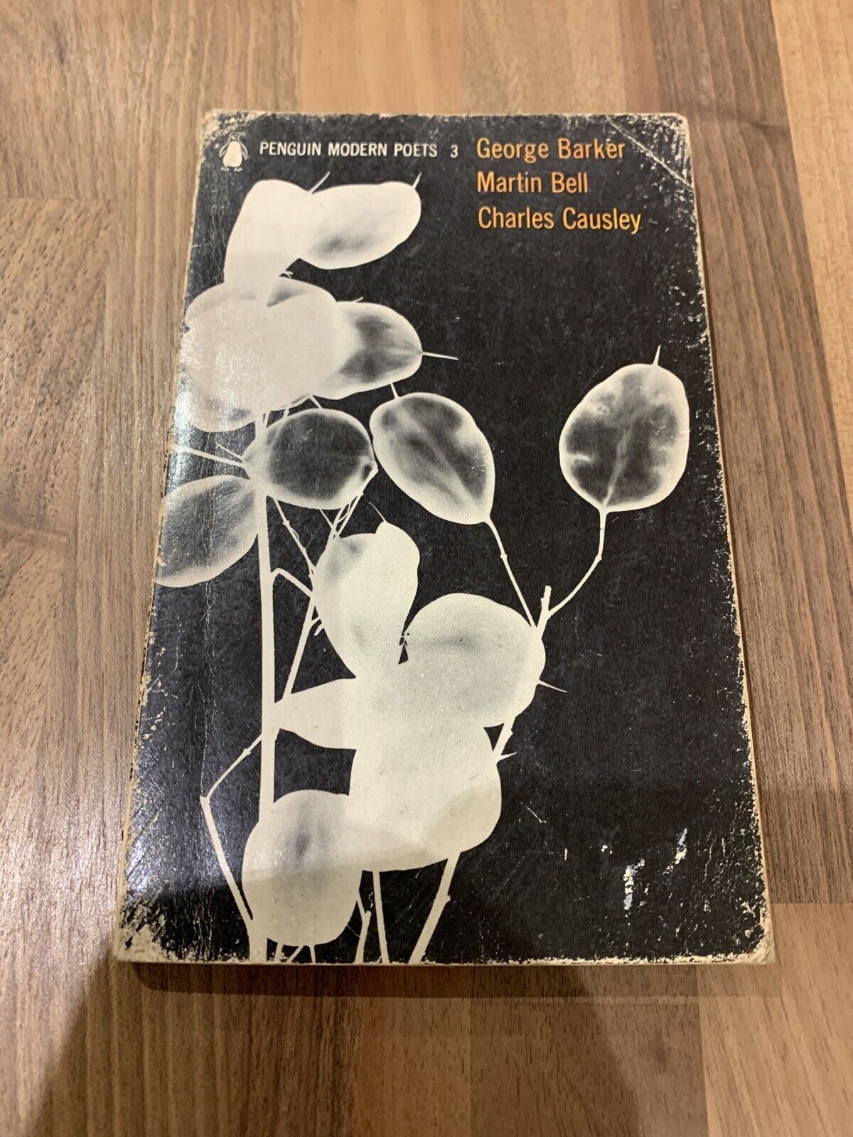 Penguin Modern Poets No 3 - Barker Bell & Causley 1968 No D70 