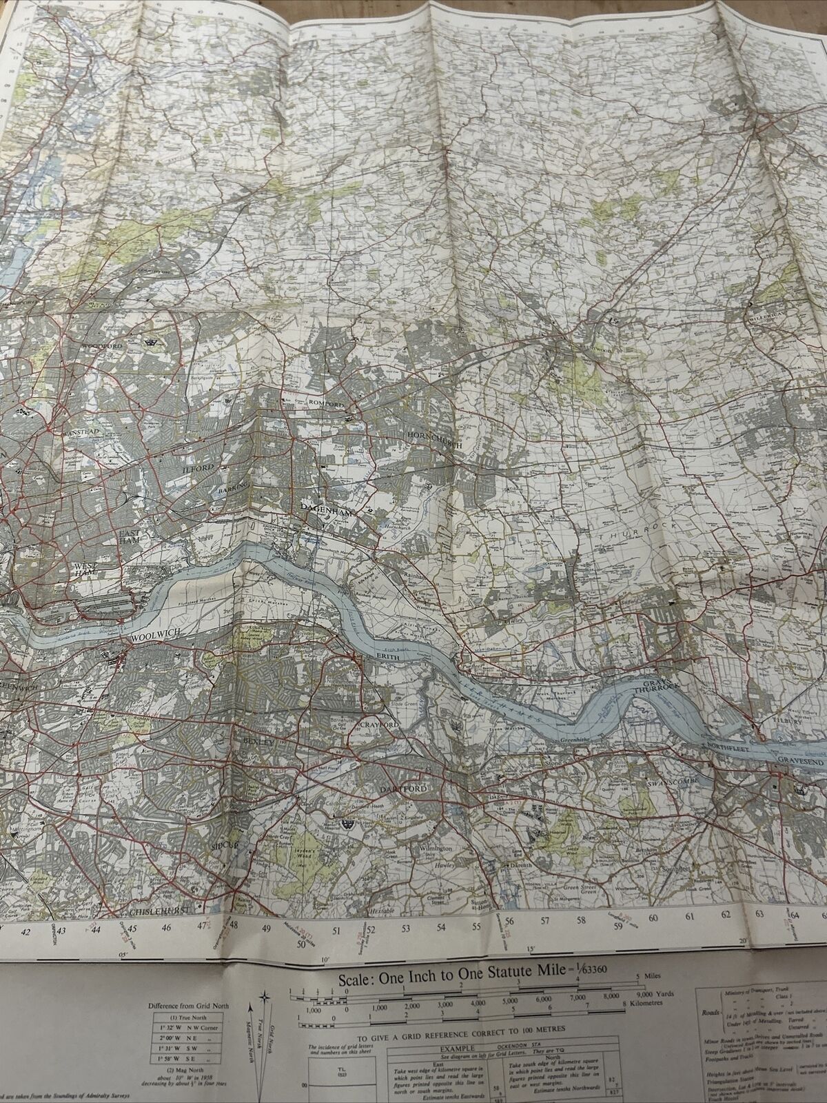 LONDON North East Ordnance Survey Seventh Series Paper One inch 1958 Sheet 161