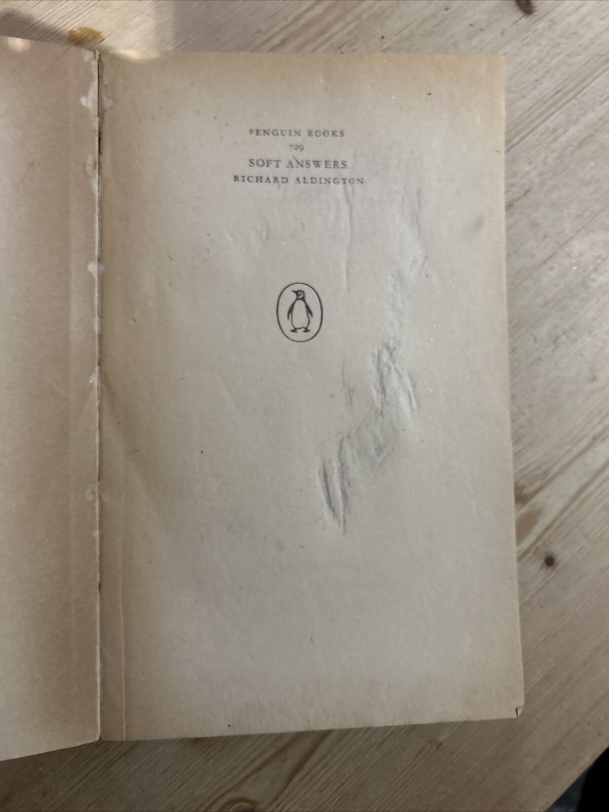 SOFT ANSWERS - Richard Aldington - Penguin Books 1949 No 729