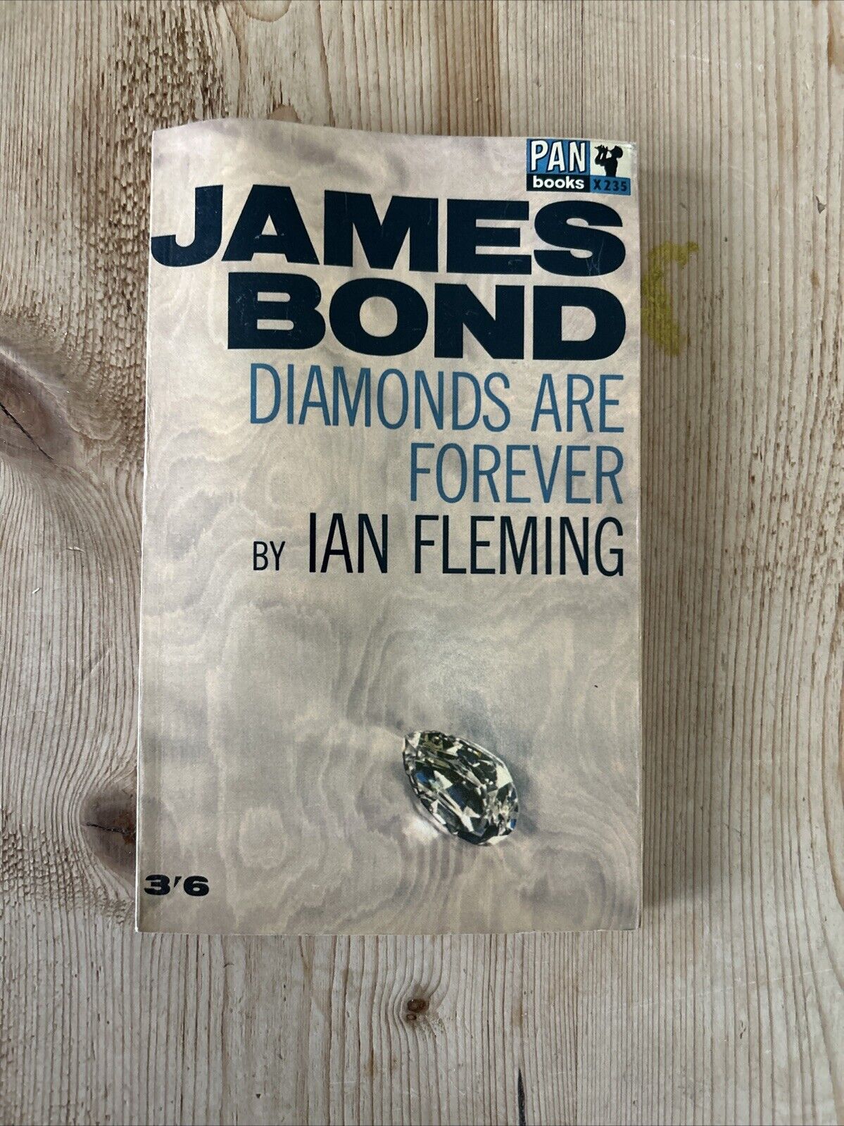 DIAMONDS ARE FOREVER James Bond By Ian Fleming Pan Books 1965 No X235