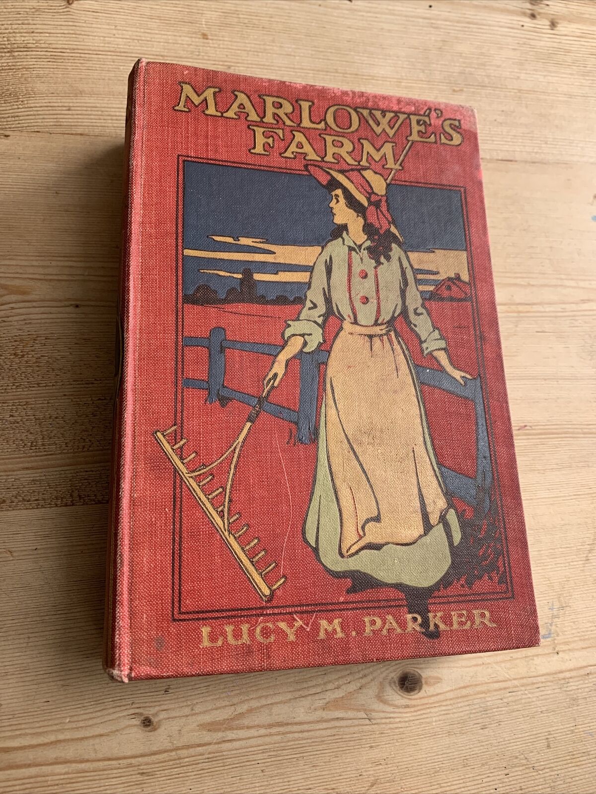 MARLOWE’S FARM Lucy M Parker Hardback Decorative Cover 1912 