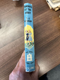 TOMBOYS AT THE ABBEY Elsie B Oxenham Collins 1959 Hardback Jacket Schoolgirls