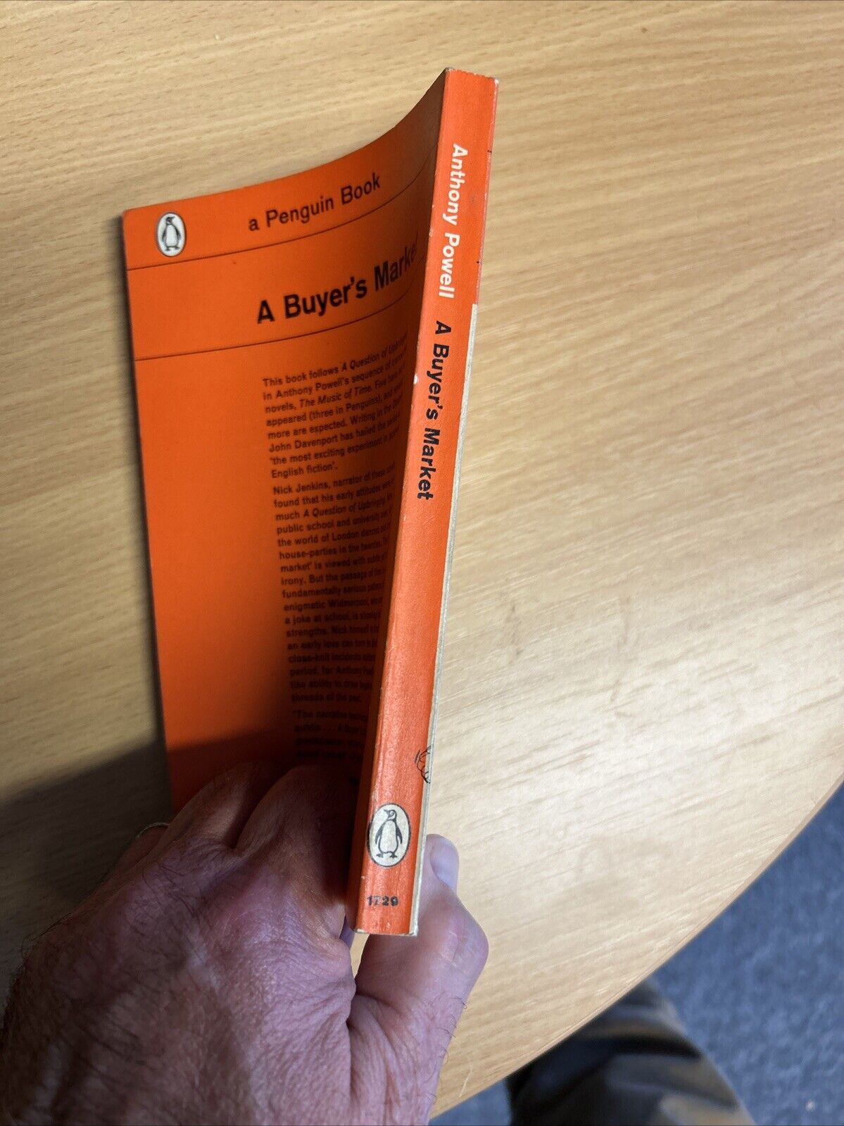 A BUYERS MARKET Anthony Powell Penguin Books No 1729 1962