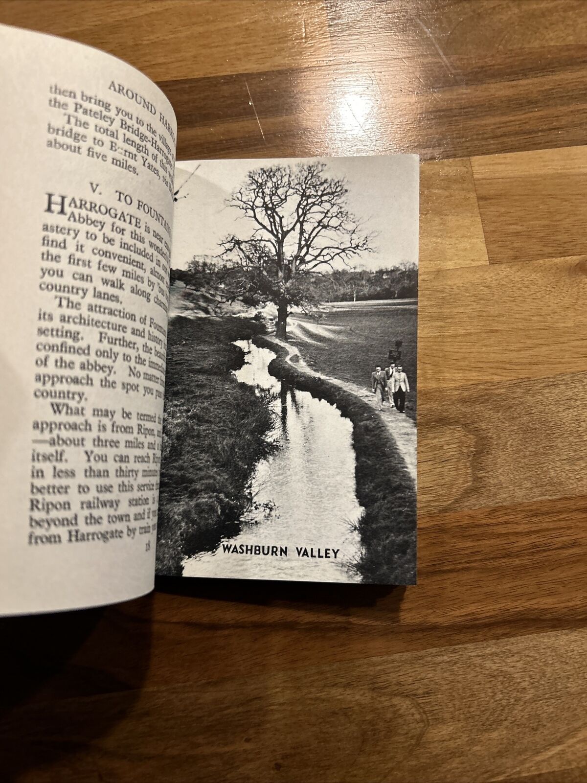 AROUND HARROGATE Footpath Guides Number 80 First Edition 1948 Arthur Gaunt