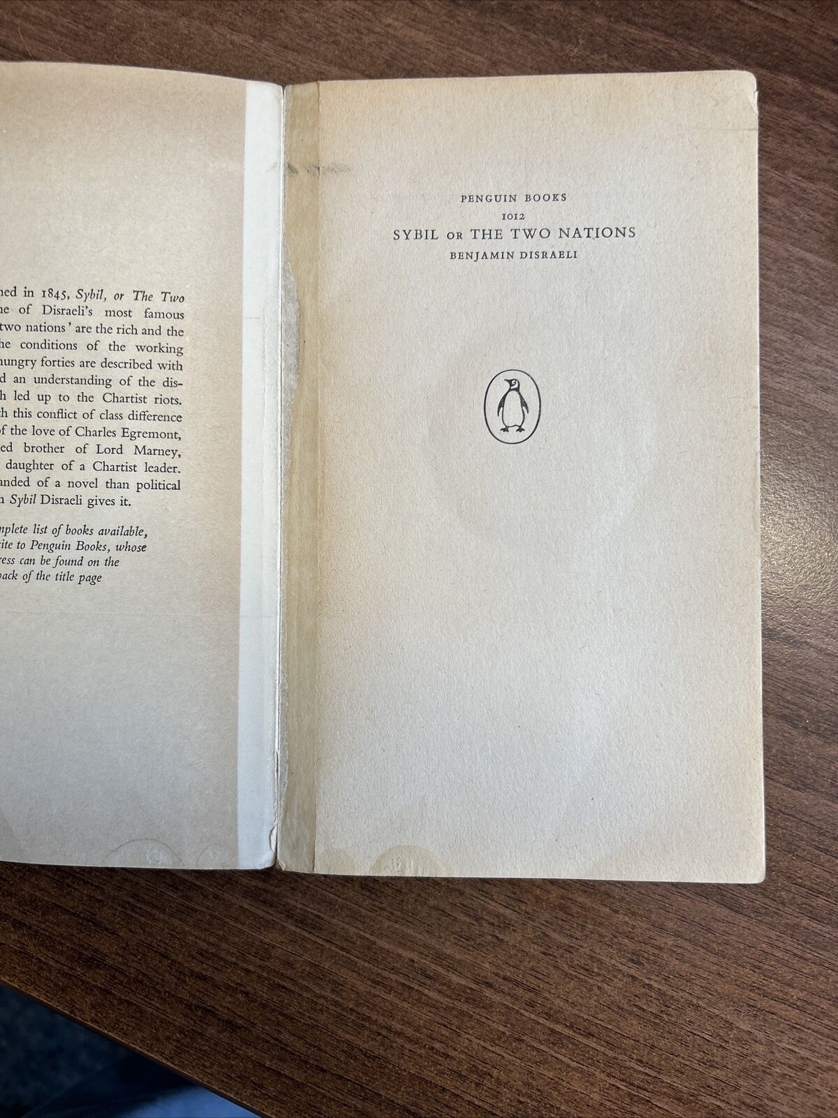 SYBIL Or THE TWO NATIONS - Benjamin Disraeli - Penguin Books No 1012 1954