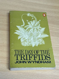 THE DAY OF THE TRIFFIDS John Wyndham 1975 Penguin Books Science Fiction