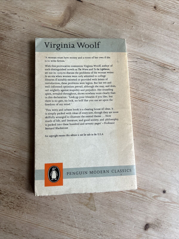 A ROOM OF ONES OWN Virginia Woolf Penguin Modern Classics 1963