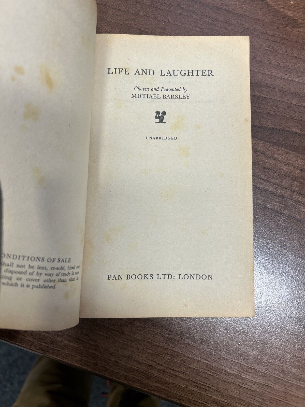 LIFE AND LAUGHTER Michael Barsley - Pan Books 1965 Illustrated Wit Humour