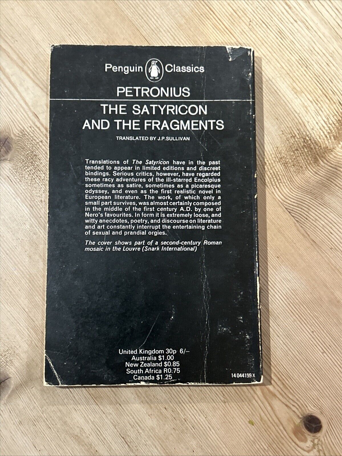 THE SATYRICON AND THE FRAGMENTS Petronius  - Penguin Classics 1969