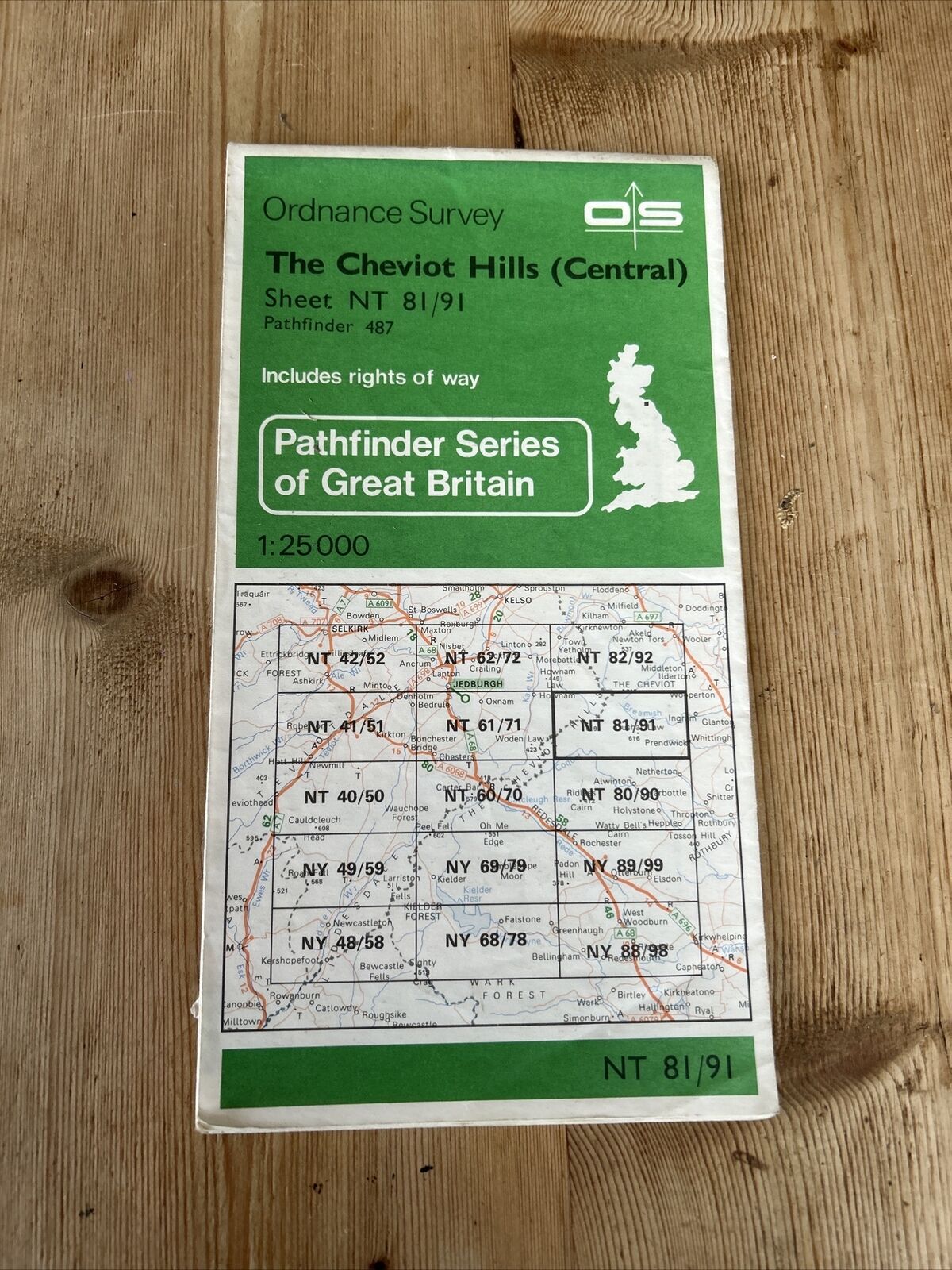 The CHEVIOT HILLS CENTRAL Pathfinder Ordnance Survey NT81/91 1:25000 1986