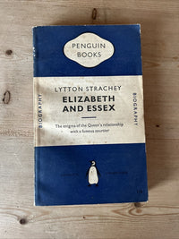 ELIZABETH AND ESSEX by Lytton Strachey 1950 first edition Blue Penguin 649