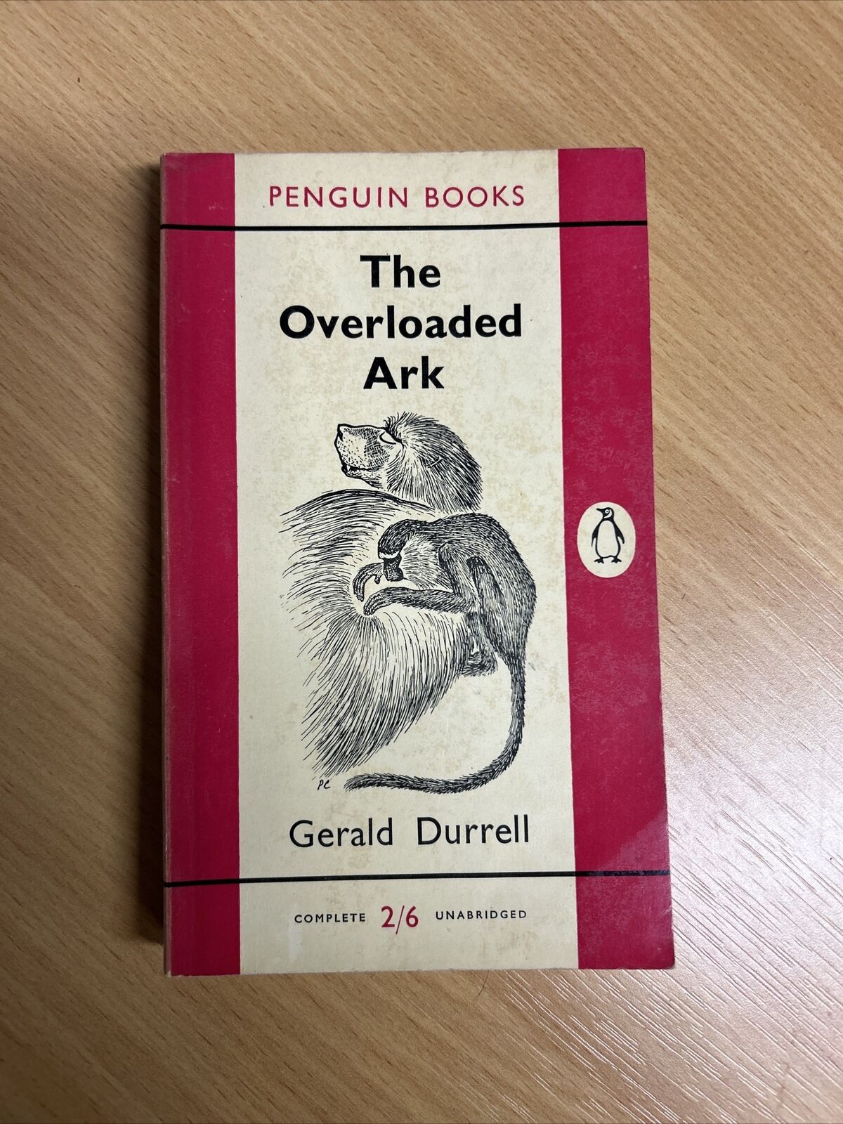 THE OVERLOADED ARK - Gerald Durrell - Penguin Books No 1228 1957